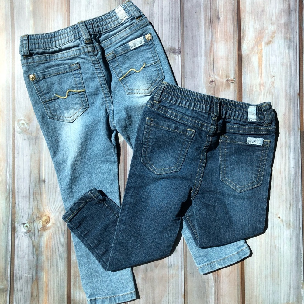 7 For All Mankind Jeans size 24 M (2 pairs)